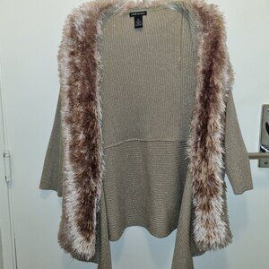 Lauren Michel Cardigan Woman